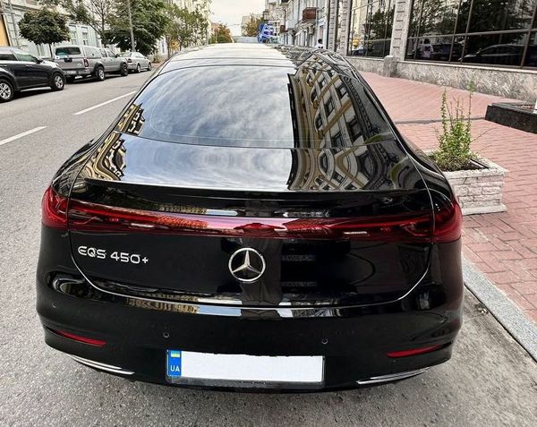 Mercedes Benz EQS 450+электро аренда vip авто с водителем на свадьбу трансфер