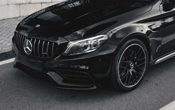 Mercedes Benz C 63 AMG Соuре черный прокат без водителя мерседес на свадьбу