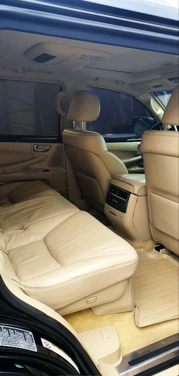 Оренда броньований джип Lexus LX 570 B6 чорний з водієм