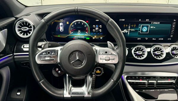 Прокат Mercedes-Benz AMG GT 4-DOOR без водія в Києві 