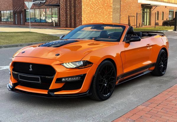 Кабриолет Ford Mustang оранжевый прокат аренда