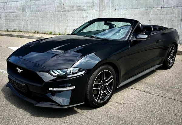 Прокат кабріолет Ford Mustang GT чорний в Києві 