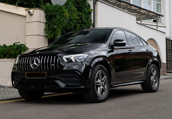 Аренда Mercedes Benz GLE Coupe 53 AMG на свадьбу с водителем
