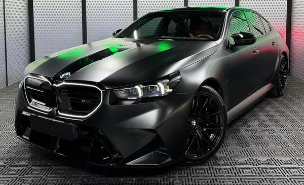 BMW M5 G90 прокат без водителя посуточно