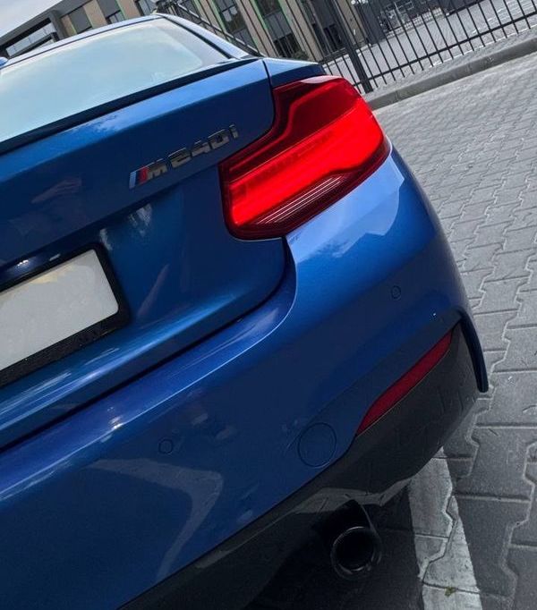 BMW 240i синяя для фотосессии съемки аренда BMW 240i синяя для фотосессии съемки аренда