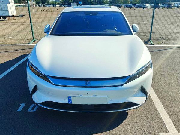 BYD HAN аренда авто на свадьбу