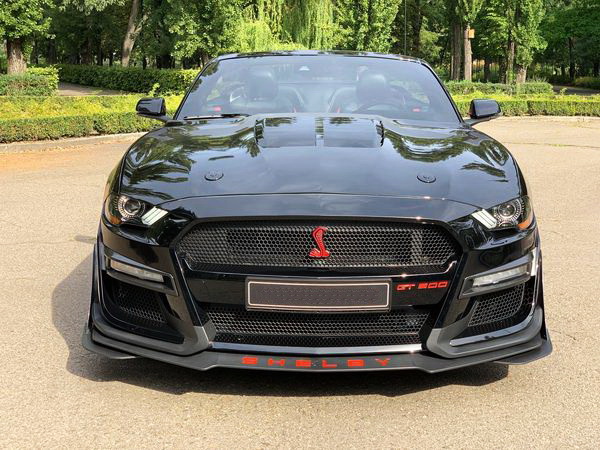 Прокат кабріолет Ford Mustang GT 5.0 чорний в Києві