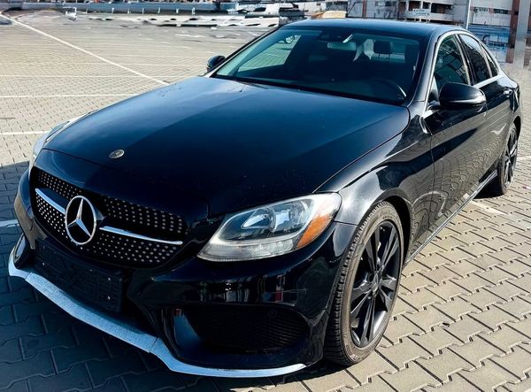 Авто без водія Mercedes Benz С Сlass на прокат