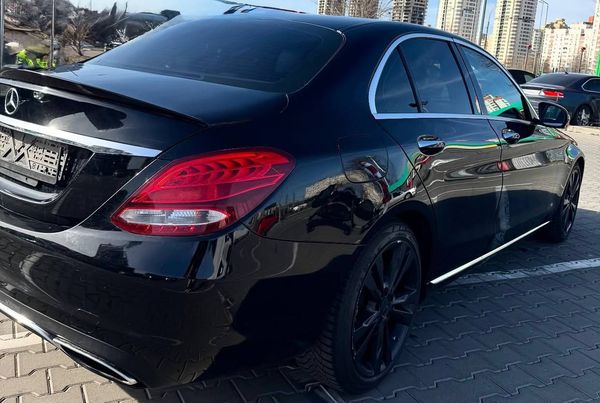 Авто без водителя Mercedes Benz С Сlass на прокат
