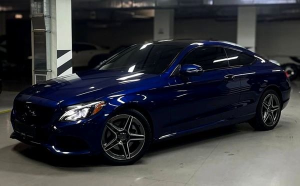 Авто без водителя Mercedes Benz С 300 синий на прокат