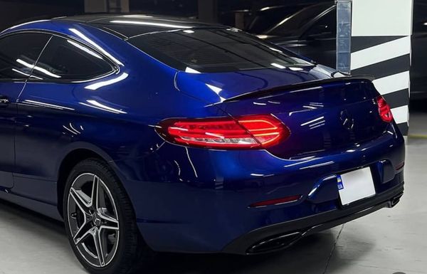 Авто без водителя Mercedes Benz С 300 синий на прокат