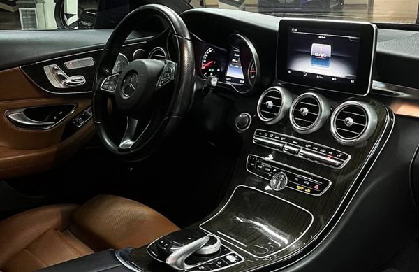 Авто без водителя Mercedes Benz С 300 синий на прокат