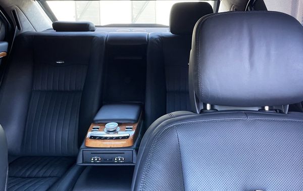 Бронированный Mercedes Benz W221 S600 GUARD B7 на прокат 