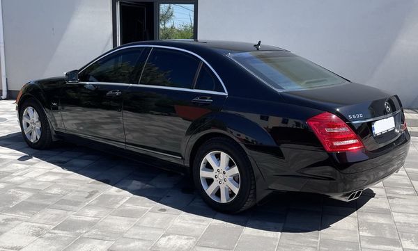Бронированный Mercedes Benz W221 S600 GUARD B7 на прокат 