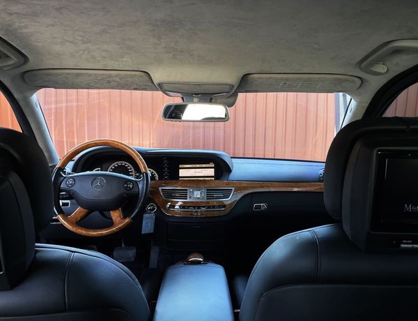 Бронированный Mercedes Benz W221 S600 GUARD B7 на прокат 