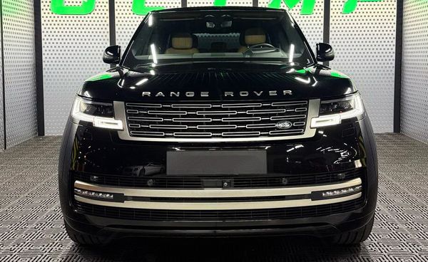 Прокат Range Rover Vogue NEW без водителя