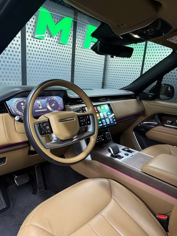 Прокат Range Rover Vogue NEW без водителя Прокат Range Rover Vogue NEW без водителя