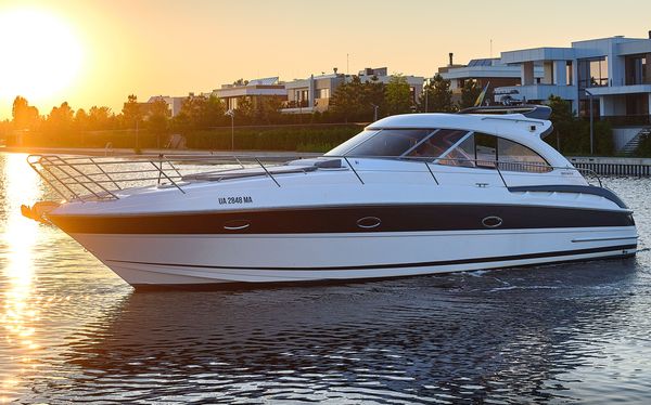 Прокат аренда катера яхты Bavaria 37 Sport HT VIP ресторан Заферано Золоче Прокат аренда катера яхты Bavaria 37 Sport HT VIP ресторан Заферано Золоче