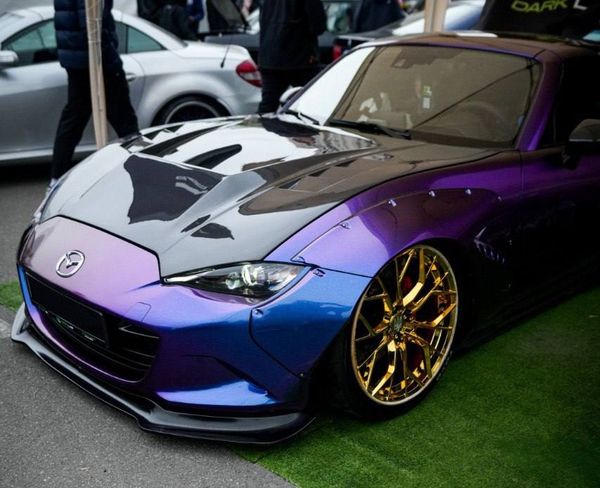 Mazda Miata ND кабриолет с водителем на съемки фотосессии 