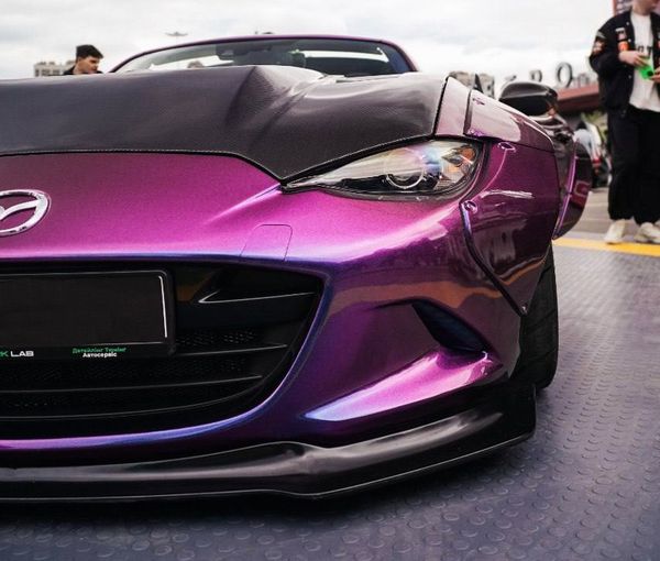 Mazda Miata ND кабриолет с водителем на съемки фотосессии 
