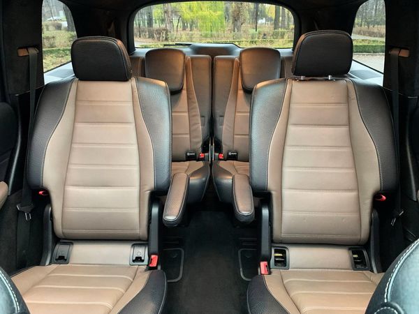 Прокат Merrcedes-Benz GLS 63 AMG без водія в Києві