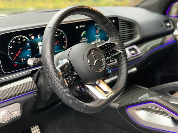 Прокат Merrcedes-Benz GLS 63 AMG без водія в Києві