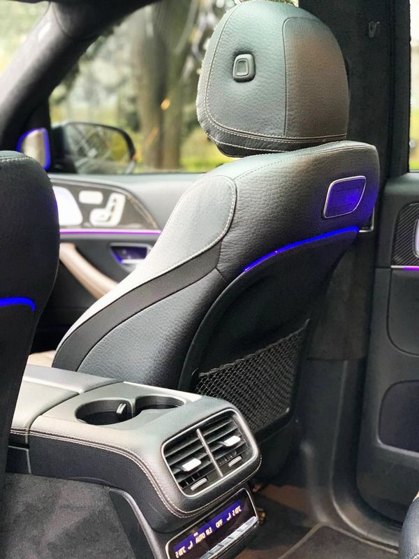 Прокат Merrcedes-Benz GLS 63 AMG без водія в Києві
