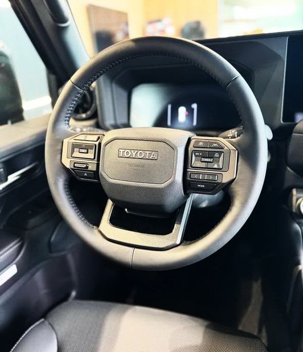 Аренда Toyota Land Cruiser Prado 250 без водителя 