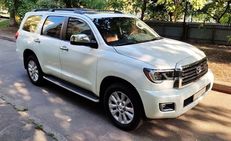 Toyota Sequoia — белый джип для вашей свадьбы