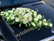 Прикраси на авто на весілля в Києві