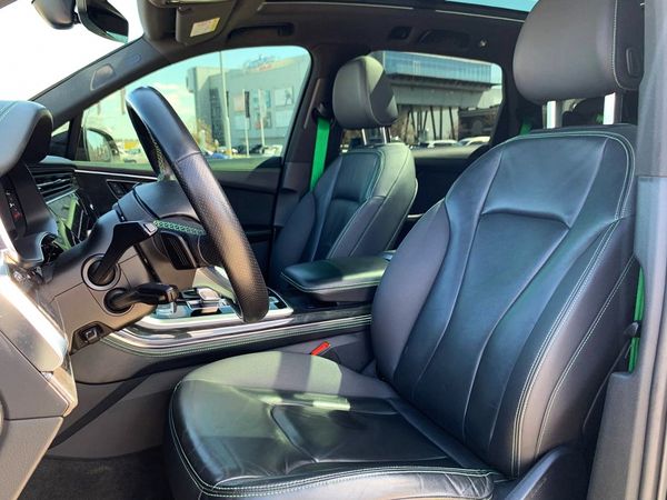 Аренда Audi Q7 R-Line в Киеве — прокат без водителя или с водителем