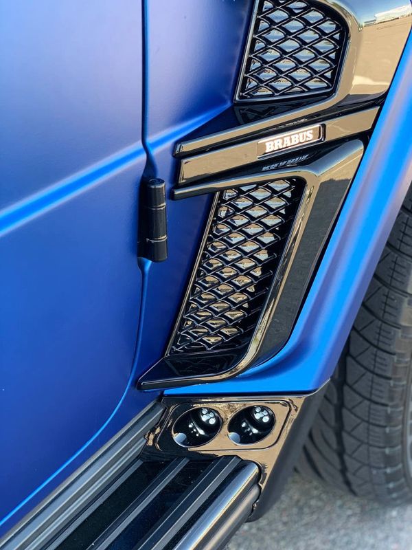 Mercedes-Benz G800 Brabus «Кубик» синий — аренда с водителем и без в Киеве Mercedes-Benz G800 Brabus «Кубик» синий — аренда с водителем и без в Киеве