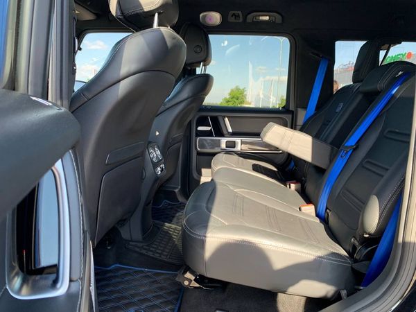 Mercedes-Benz G800 Brabus «Кубик» синий — аренда с водителем и без в Киеве Mercedes-Benz G800 Brabus «Кубик» синий — аренда с водителем и без в Киеве