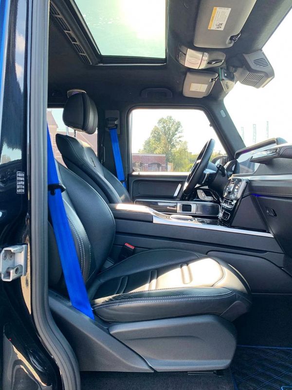Mercedes-Benz G800 Brabus «Кубик» синий — аренда с водителем и без в Киеве Mercedes-Benz G800 Brabus «Кубик» синий — аренда с водителем и без в Киеве