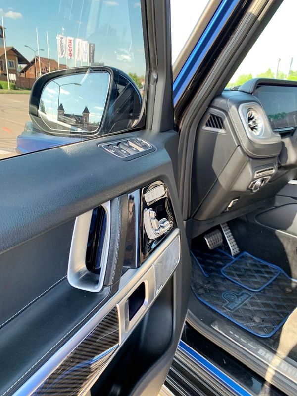 Mercedes-Benz G800 Brabus «Кубик» синий — аренда с водителем и без в Киеве Mercedes-Benz G800 Brabus «Кубик» синий — аренда с водителем и без в Киеве