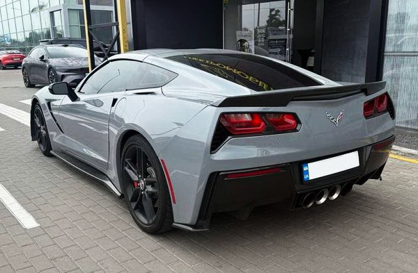 Кабріолет на фотосесію, зйомку Chevrolet Corvette Targa - оренда 