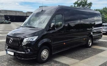 Оренда мікроавтобуса на весілля або трансфер Mercedes-Benz Sprinter чорний в Києві 